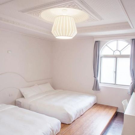 Summer Aura B&B Shanjiao Екстериор снимка